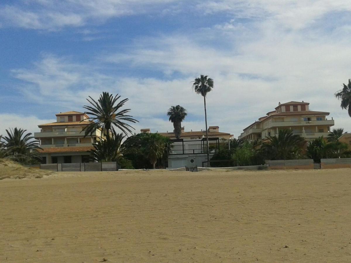 Bonito Apartamento En Primerla Linea De Playa Apartment Denia Exterior photo